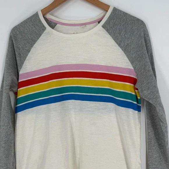 Boden Stripe Raglan Long Sleeve Baseball Tee in Off White/Grey/Rainbow | Medium - Picture 3 of 5